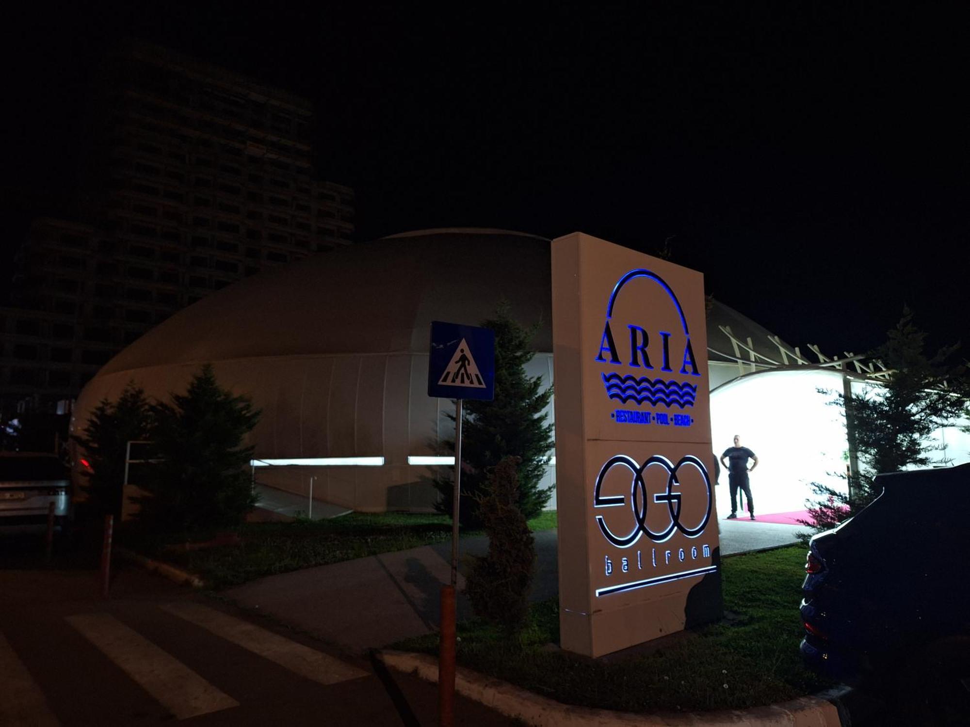 Elysse Sunrise Apartment Mamaia Esterno foto