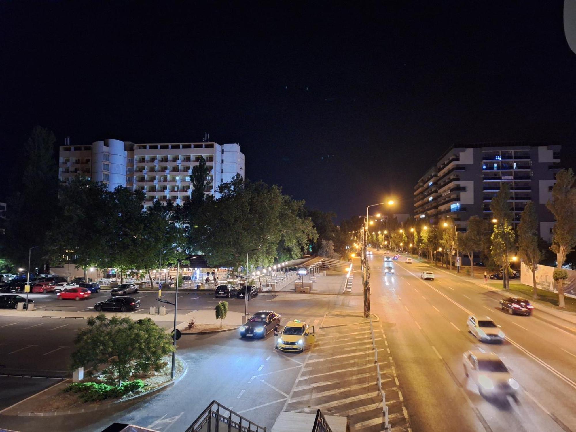 Elysse Sunrise Apartment Mamaia Esterno foto